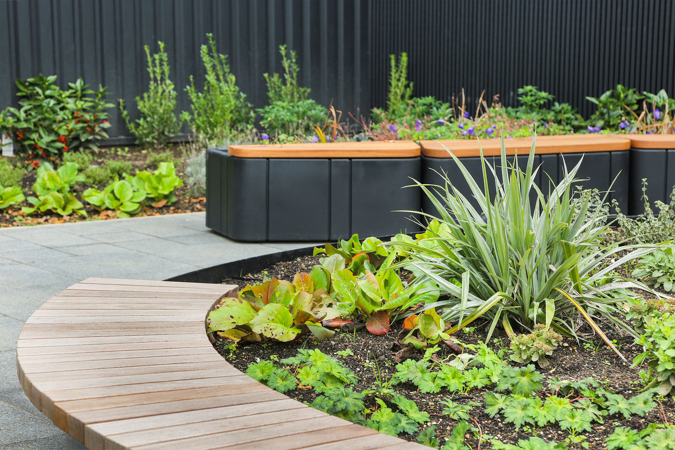 DIGITAL_REALTY_WE_ARE_SPACES_OFFICE_FIT_OUT_COMMERCIAL_INTERIORS_EXTERIOR_PLANTING